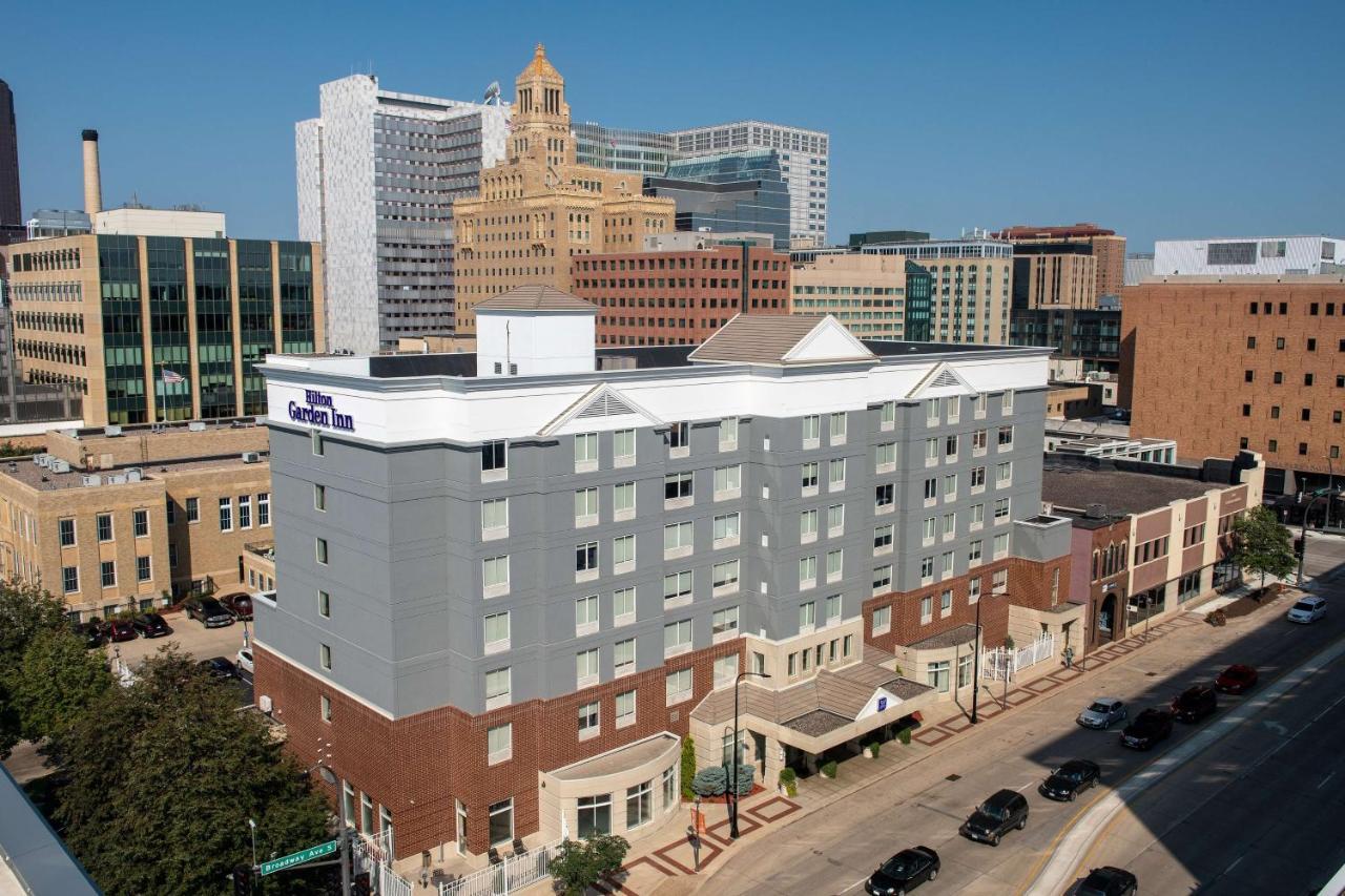 Hilton Garden Inn Rochester Downtown Buitenkant foto
